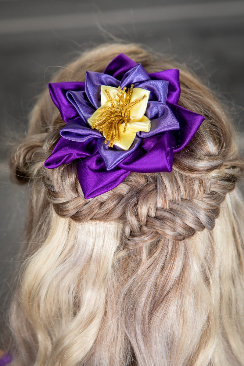 accessoire violet pour cheveux
