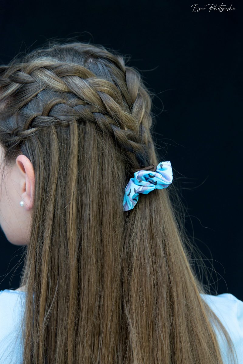 Chouchou cheveux bleu imprimé made in France Plongeon parmi les dauphins