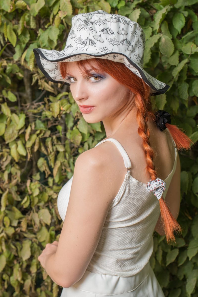 chapeau de soleil blanc