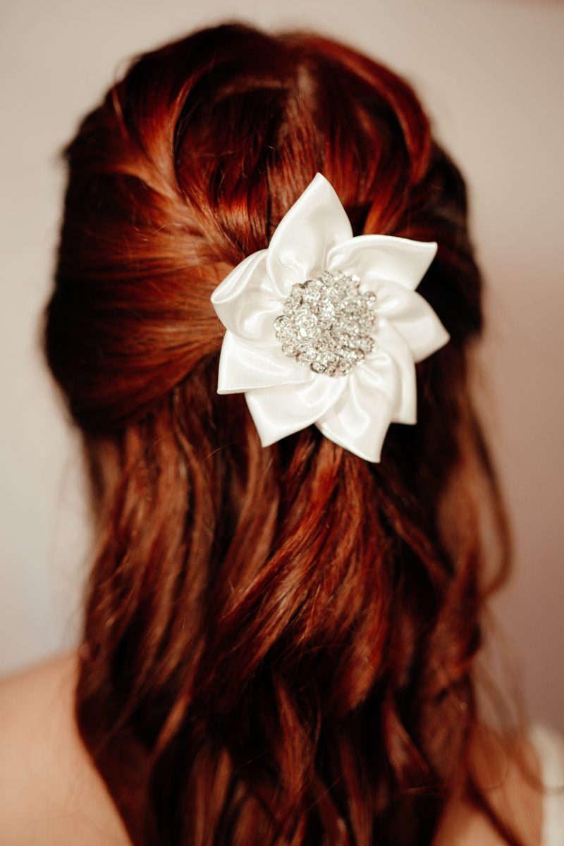 edelweiss fleur pour cheveux made in France fait main Haute Couture idée cadeau Noël Saint Valentin