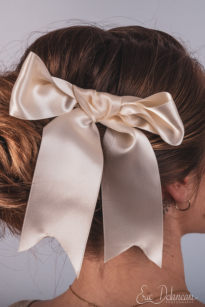noeud pour cheveux en satin ivoire made in france