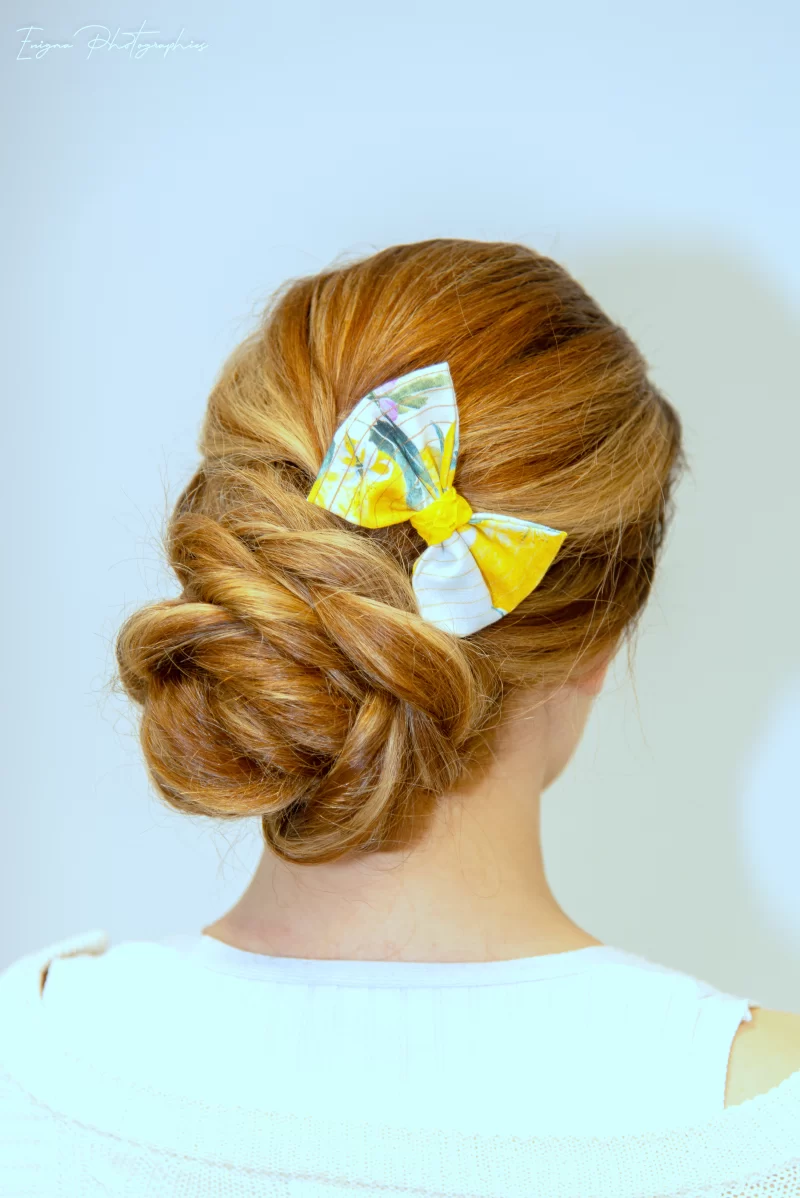 hair bow made in France in yellow cotton with lemon print