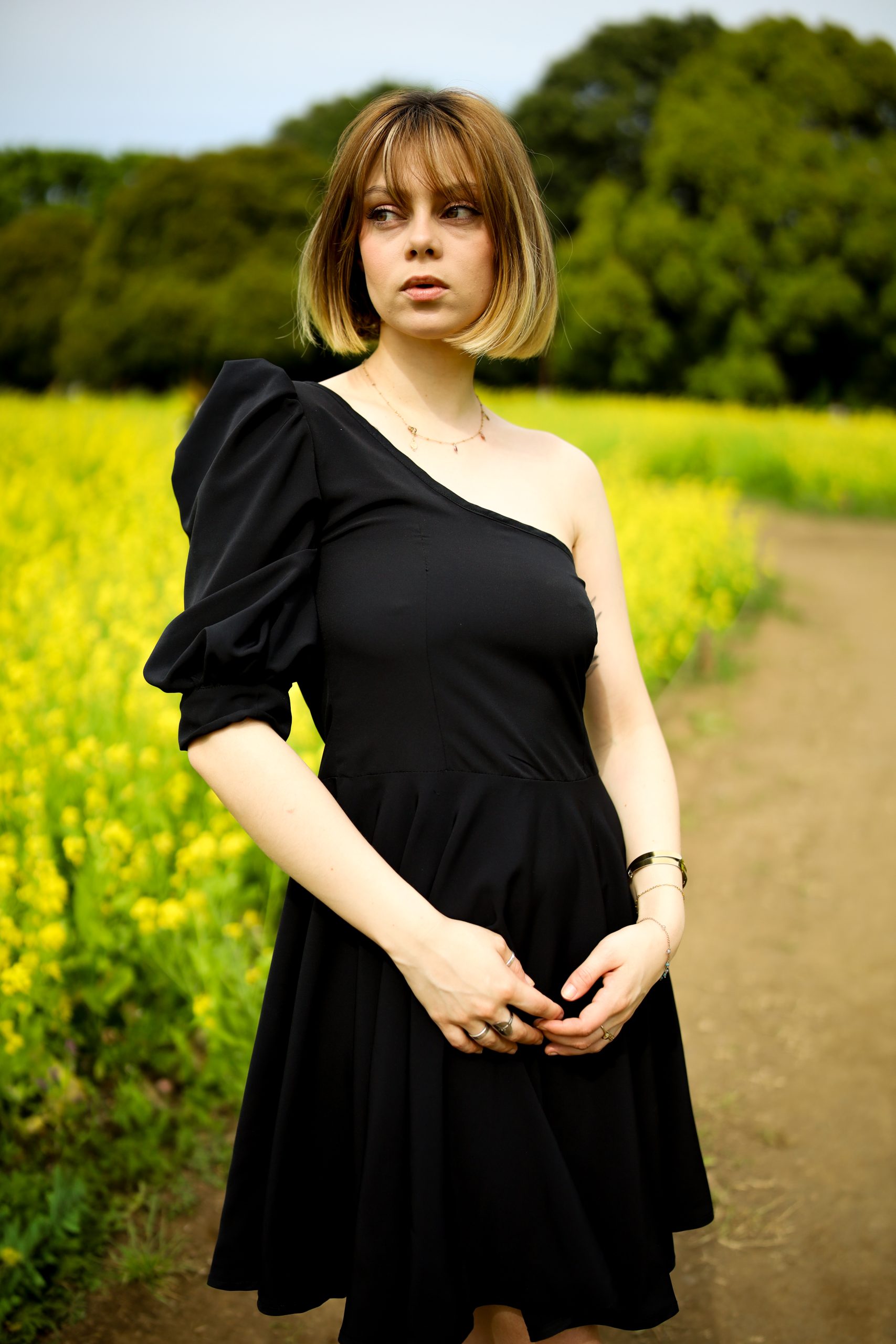 robe noire made in france asymétrique Chérie et Dandy