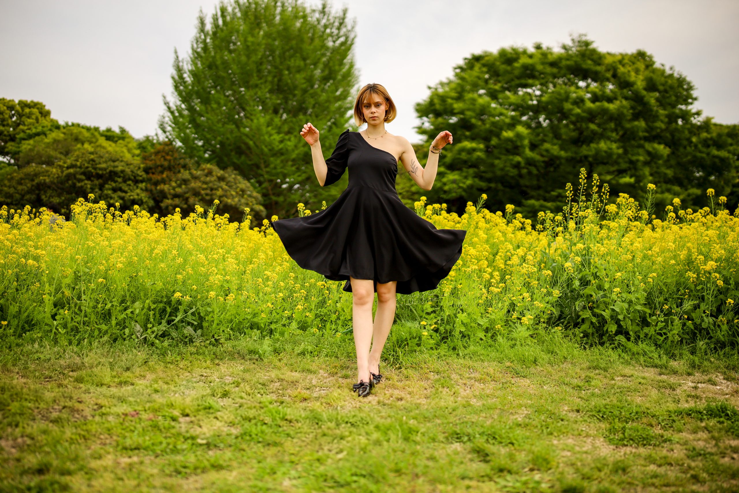 robe noire made in france asymétrique Chérie et Dandy