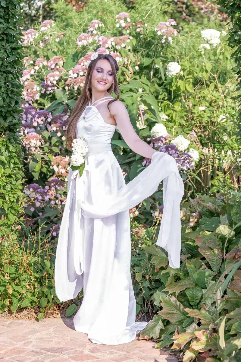 robe de mariée vintage romantique art nouveau satin blanc made in france